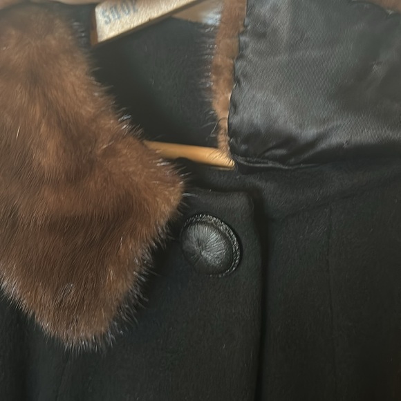 Vintage Davison’s Cashmere coat with mink collar. M/L smoke free. 1970’s. - Picture 5 of 9